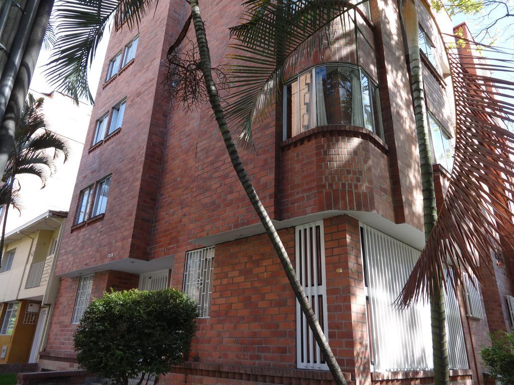 Amoblados Medellin Laureles Apartment Exterior photo