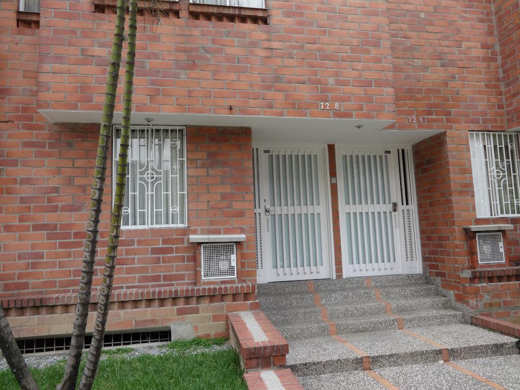 Amoblados Medellin Laureles Apartment Exterior photo